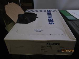 case of 33 gallon black garbage bags 1.30mil 33 in x 39 in 100 in case