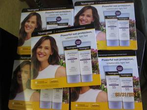 5 packages of 2 neutogena ultra sheer 55 sunscreen
