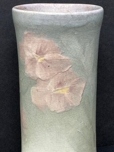 lot 8 image: Antique Weller American Pottery Vase