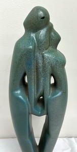 lot 55 image: Royal Haeger Lovers Harmony Sculpture