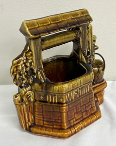 lot 114 image: Vintage McCoy Pottery Wishing Well Planter