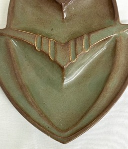 lot 131 image: Vintage Mid Century Stangl Pottery Ashtray