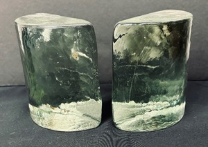 lot 156 image: Vintage Blenko Clear Glass Bookends