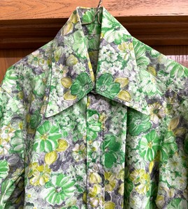 lot 164 image: Spectacular One of a Kind Vintage Handmade Button Up Shirt