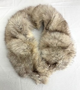 lot 177 image: Fabulous Fur and Faux Fur Accessories
