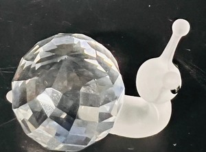 lot 183 image: Swarovski Crystal Snail, In a Summer Meadow