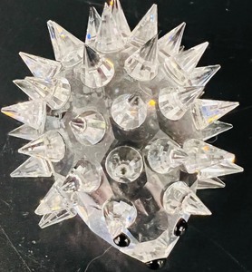 lot 216 image: Vintage 1987 Swarovski Silver Crystal Small Hedgehog