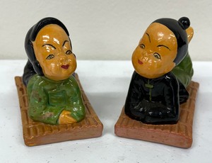 lot 246 image: Pair of Adorable Vintage Asian Figurines