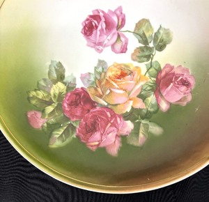 lot 261 image: Gorgeous Vintage German Floral Design Platter