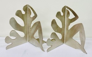 lot 122 image: Beautiful Vintage Abstract Silver Metal Bookends
