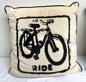 lot 312 image: Trio of Accent Pillows