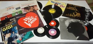 lot 242 image: Vintage Record LP Vinyl Albums