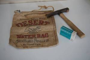 lot 19 image: Vintage Collectible