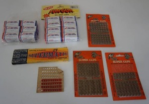 lot 33 image: Vintage Cap Gun Ammo