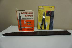 lot 55 image: Collectible Knife Sheath, American Knives HC Book and
