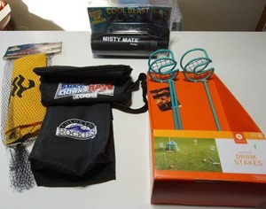 lot 135 image: Drink Stakes NIB, Rockies Cooler Bag, WWE SmackDown vs. Raw 2009 Official Lunch Bag Wrestling Promo Snack Pack,