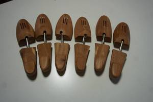 lot 151 image: Vintage Shoe Stretchers