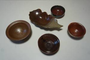 lot 153 image: Collectible Local Artist Pottery