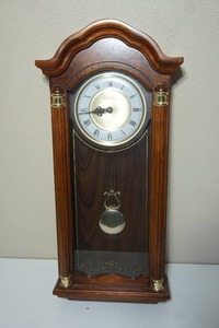 lot 178 image: Vintage Westminster Pendulum Quartz Wall Clock...