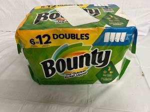 6 Rolls of Bounty Paper Towels