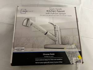 Mainstays Single Handle Kitchen Faucet with Pull-Out Sprayer