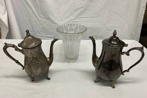 2 Teapots, Creamer & Sugar and Large Vase
