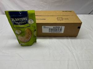 12x 5oz bags Planter Dill Pickle Cashews