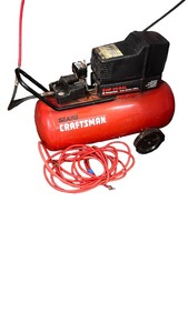 lot 43 image: Craftsman 5HP 25 Gal Air Compressor