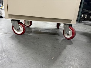 lot 18 image: White Rolling Cabinet, Lockable key attached
