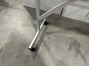 lot 80 image: Mobile Uline White Board