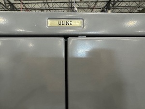 lot 121 image: Uline Cabinet (no key) Five Adjustable Shelves