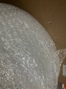 lot 60 image: Large Bubble Wrap Roll