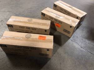 Lot of  Defiant Hartford Matte Black Single Cylinder Combo Pack  Customer Returns See Pictures