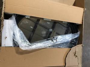 24 in. W x 29 in. H Oval Medicine Cabinet with Mirror Customer Returns See Pictures