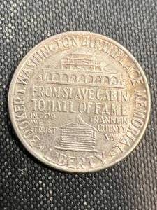 lot 16 image: 1951 US BOOKER T WASHINGTON HALF DOLLAR