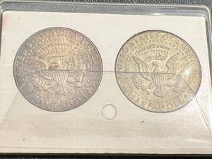 lot 32 image: US TRADITIONAL HALF DOLLAR 2 COIN SET 1964 1965 KENNEDY HALVES