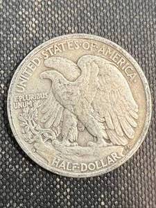 lot 69 image: 1945-D US WALKING LIBERTY HALF DOLLAR