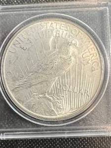 lot 74 image: 1923 US PEACE SILVER DOLLAR IN CASE