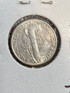 lot 75 image: 1944-D US MERCURY DIME