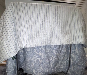 Queen Patterned Comforter with Shams
