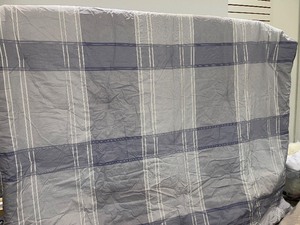 QueenKing Tommy Hilfiger Quilted Comforter w2 Shams