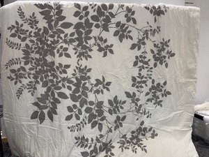 Queen Grey Leaf Pattern Duvet