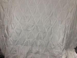 King White Ruffled Comforter
