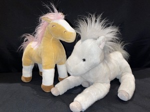 Set of 2 Stuffed Horses