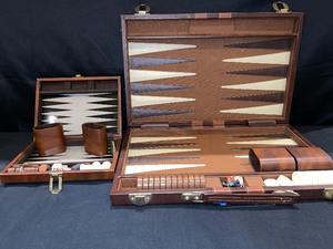 Backgammon sets - Standard and Travel size
