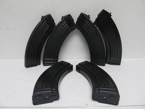lot 25 image: Lot of 6 Matching Metal AR-15 or M-14 Rifle Clips 