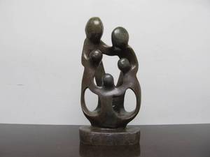 lot 43 image: 10 Carved African Stone Sculpture