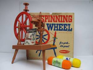 lot 59 image: Excellent Vintage Remco Toy Spinning Wheel in Original Box