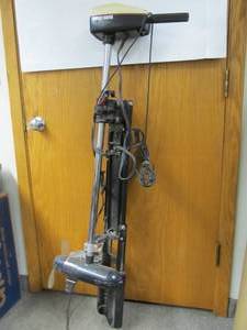 lot 60 image: Working MINN KOTA Model 365 Trolling Motor