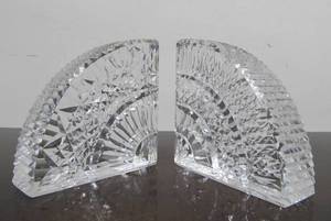 lot 171 image: Signed Jim OLeary Waterford Crystal Bookend Set